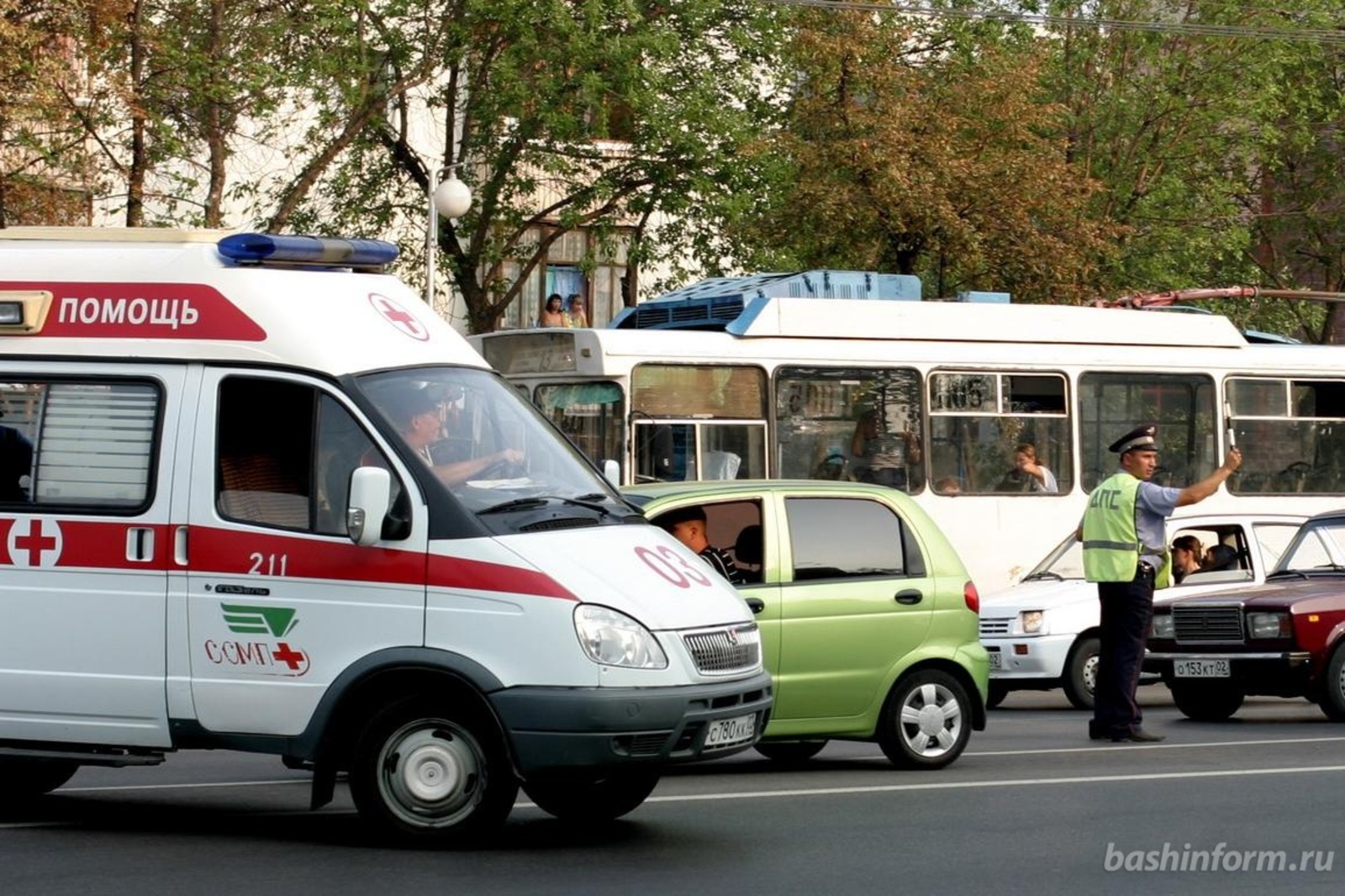 Олег Яровиков