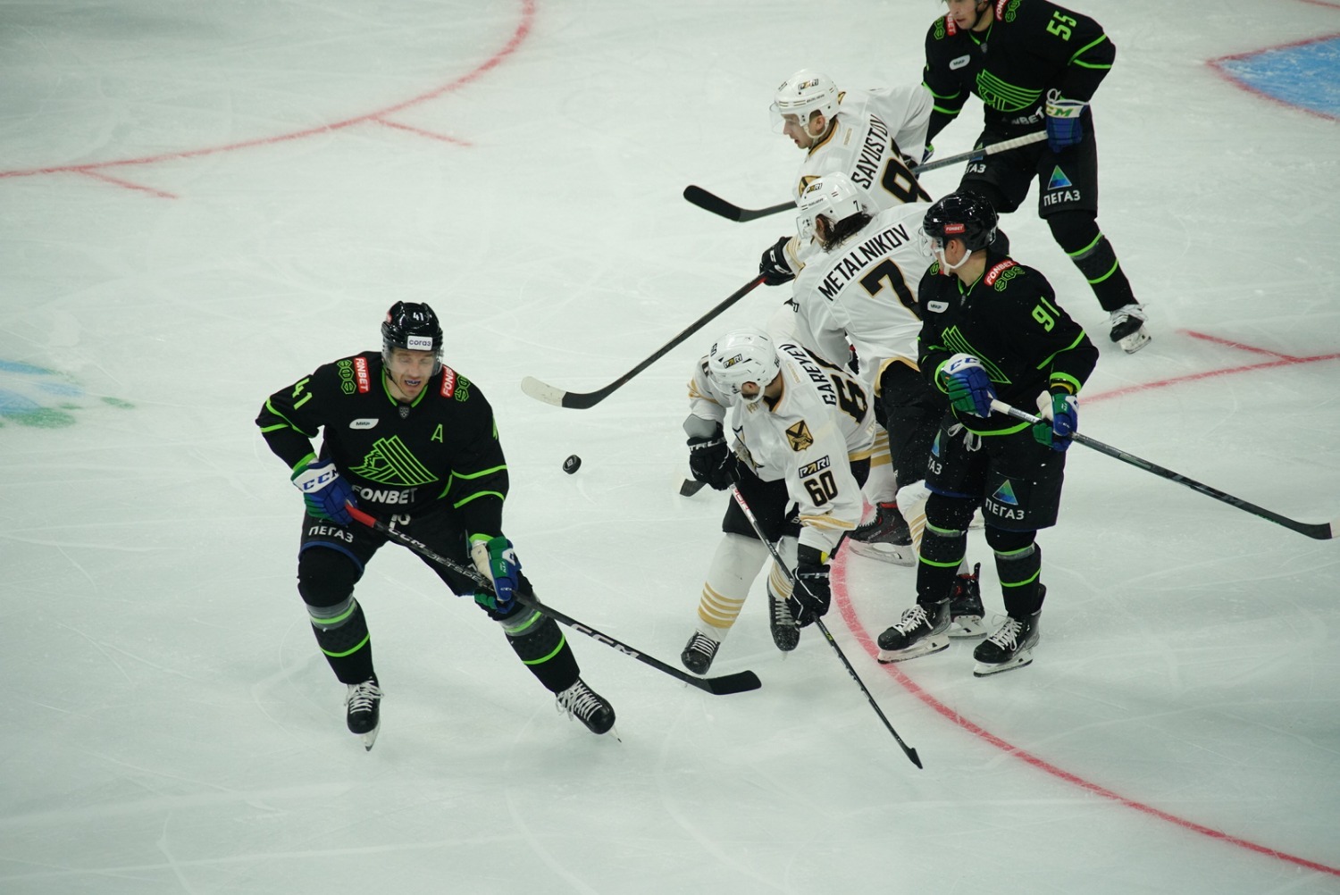 Олег Яровиков