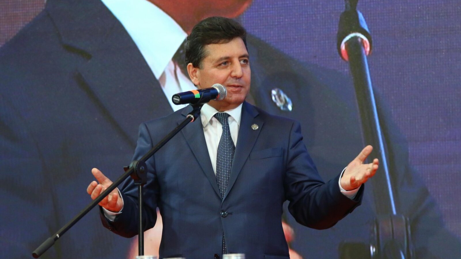 Валерий Шахов