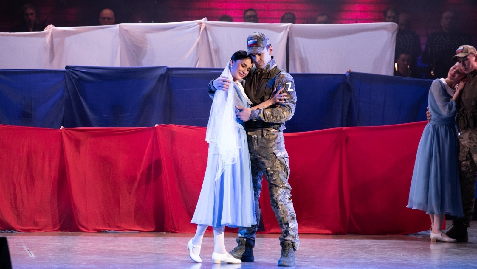 Фәйзи Ғәскәров исемендәге халыҡ бейеүҙәре ансамбленең матбуғат хеҙмәте