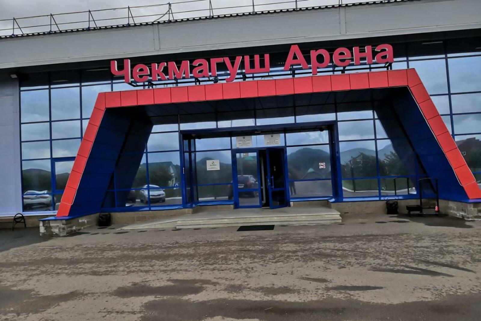 автор