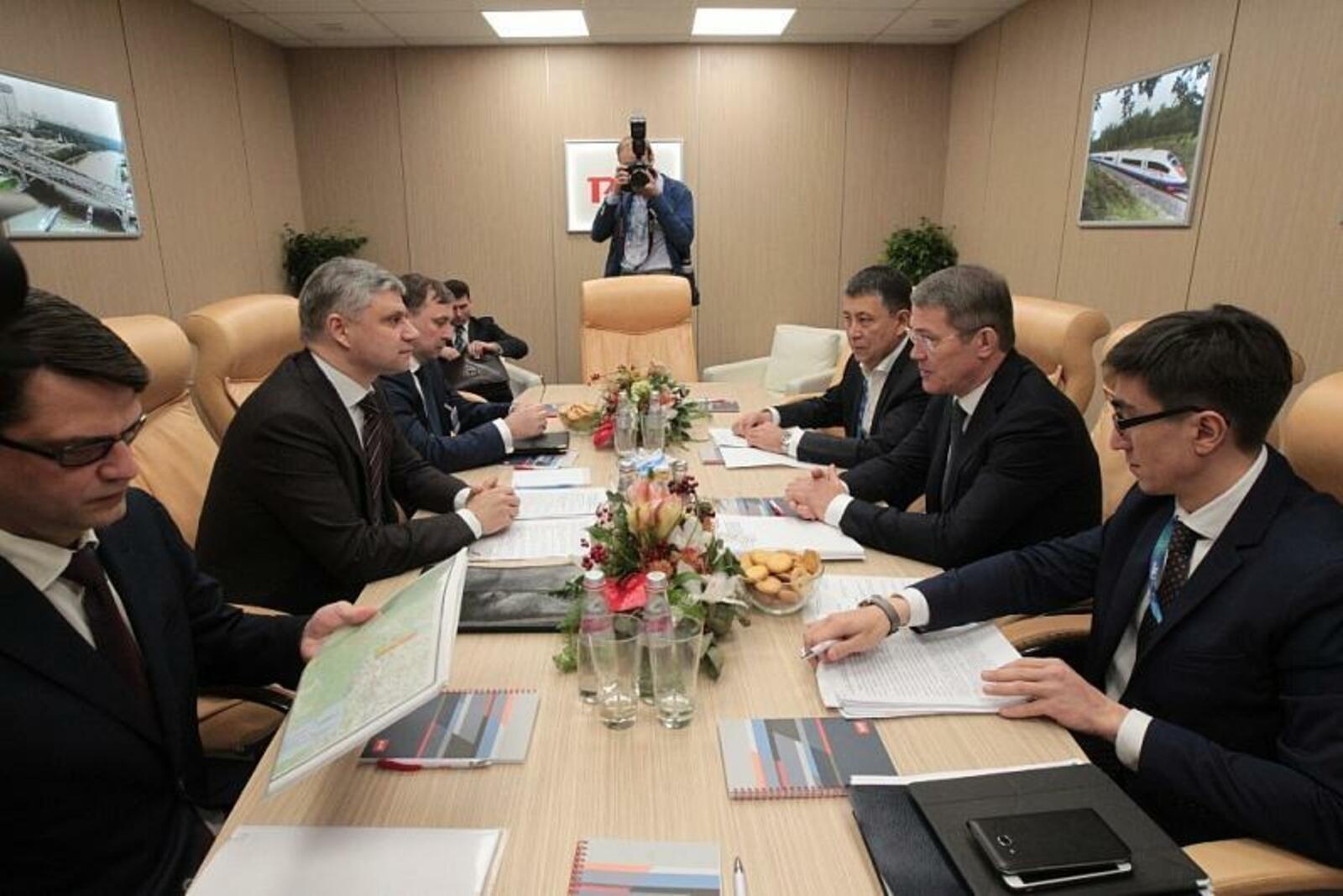 Олег Яровиков