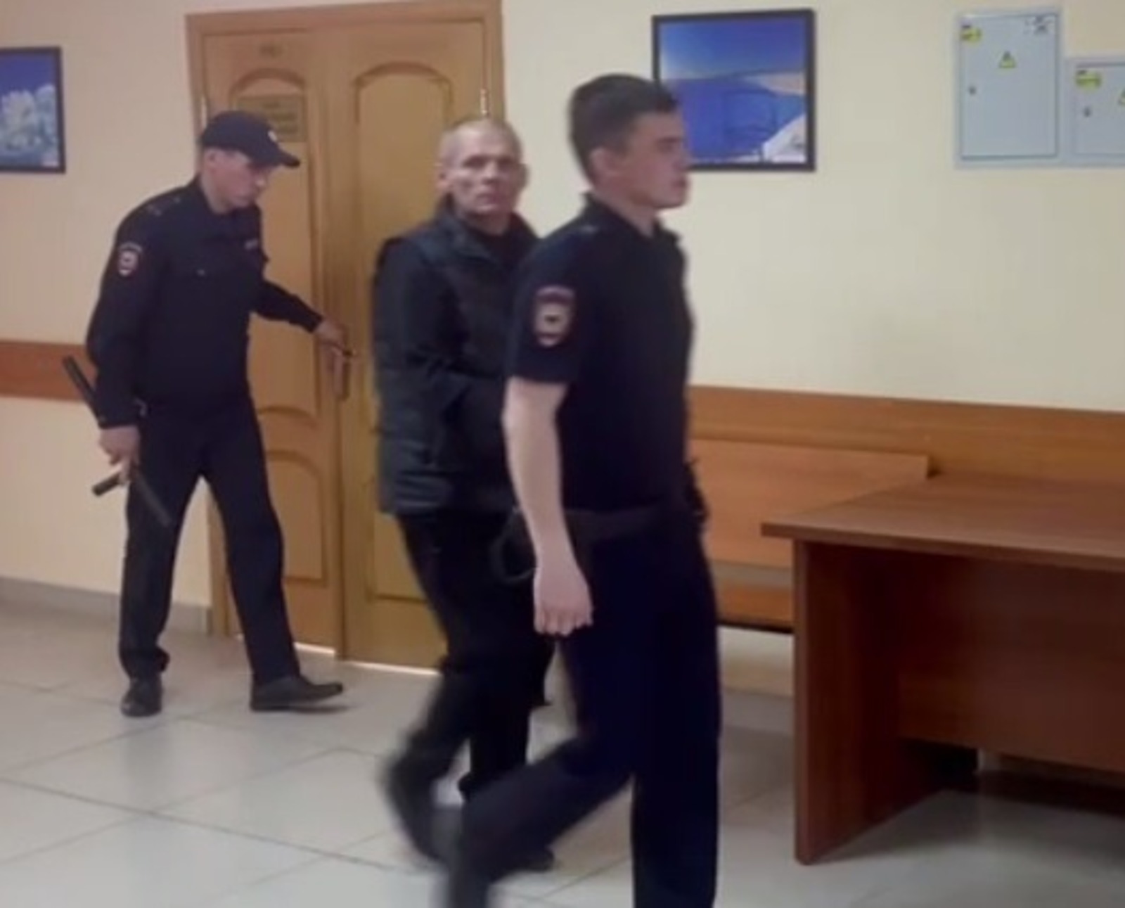 скриншот видео