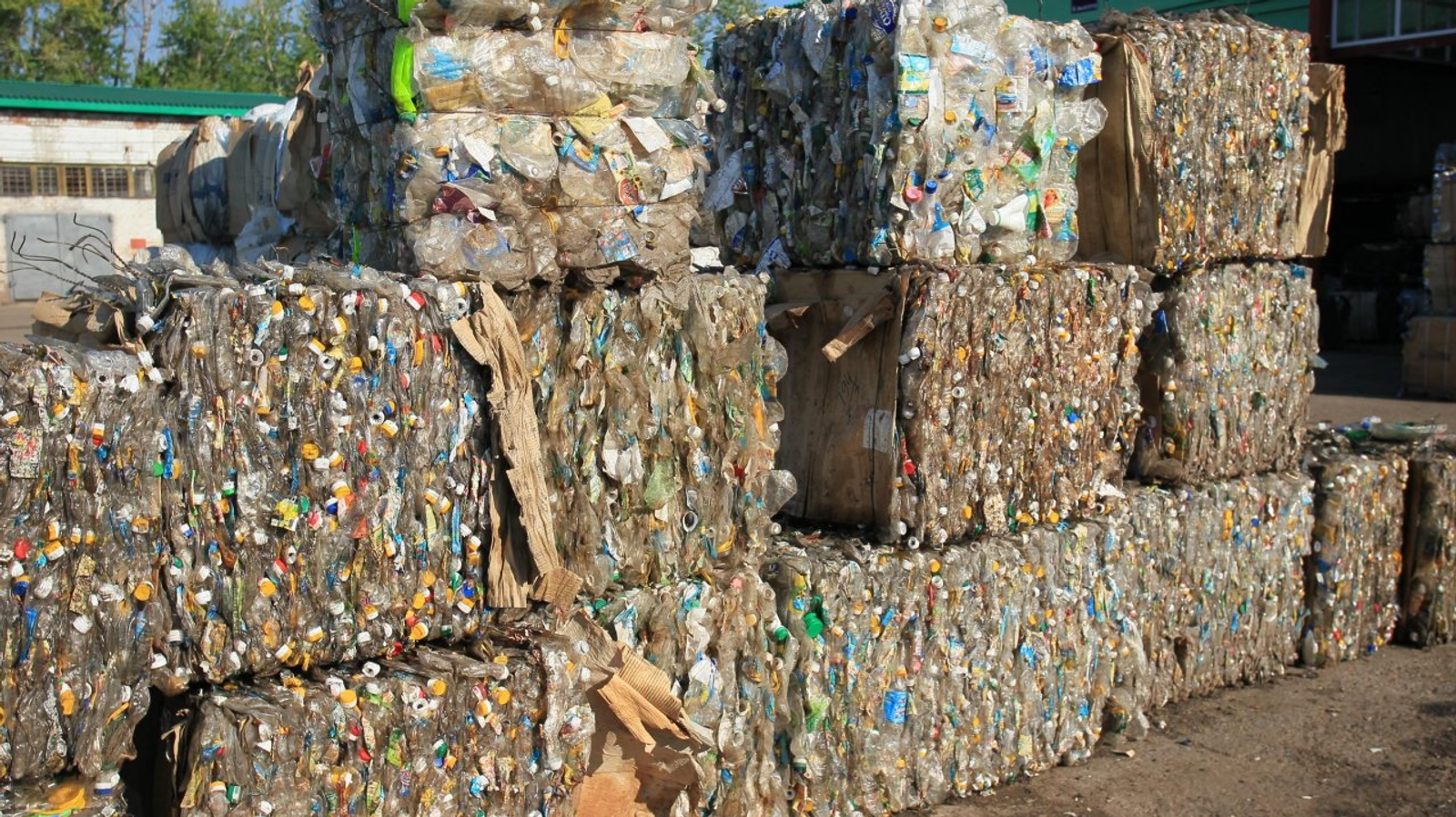 Олег Яровиков