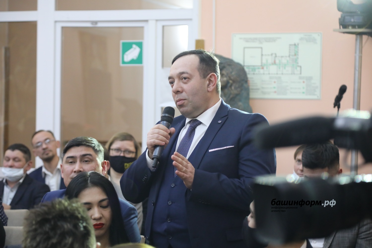 Валерий Шахов