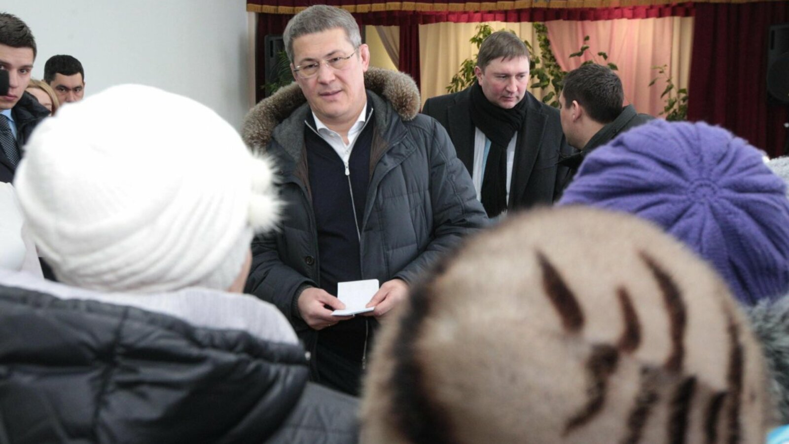 Олег Яровиков