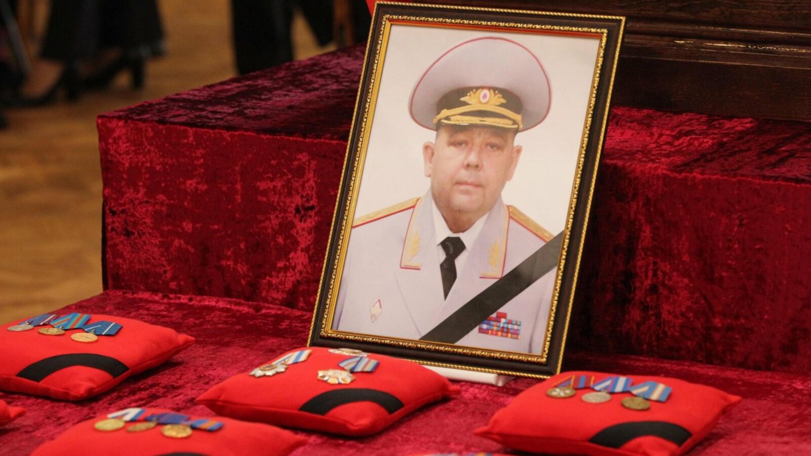 Олег Яровиков