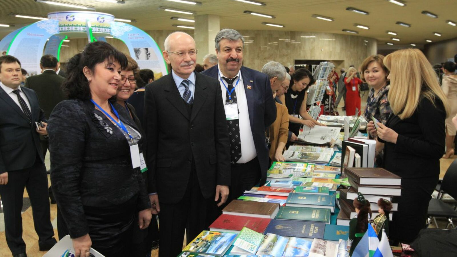 Олег Яровиков