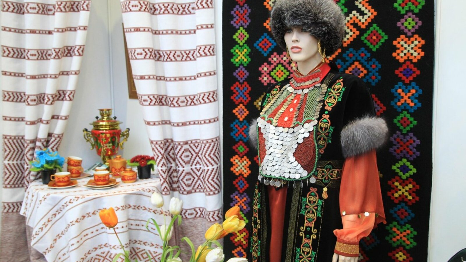 Олег Яровиков