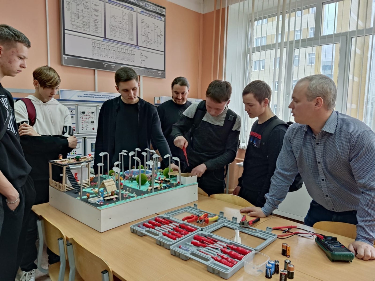 Уфимский колледж отраслевых технологий