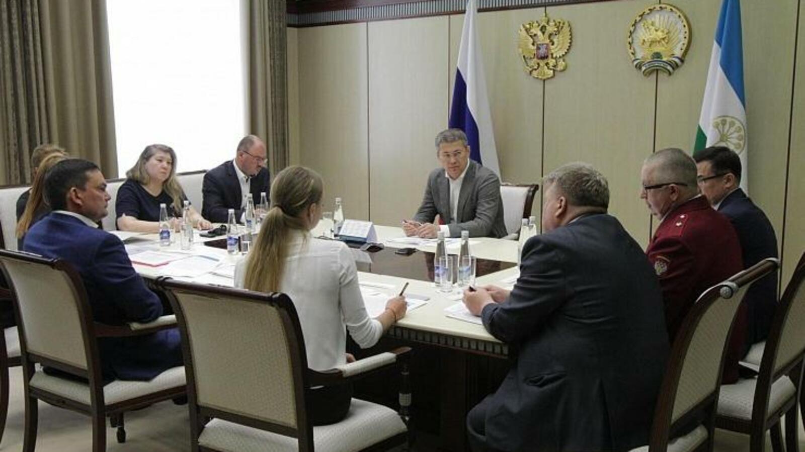 Олег Яровиков