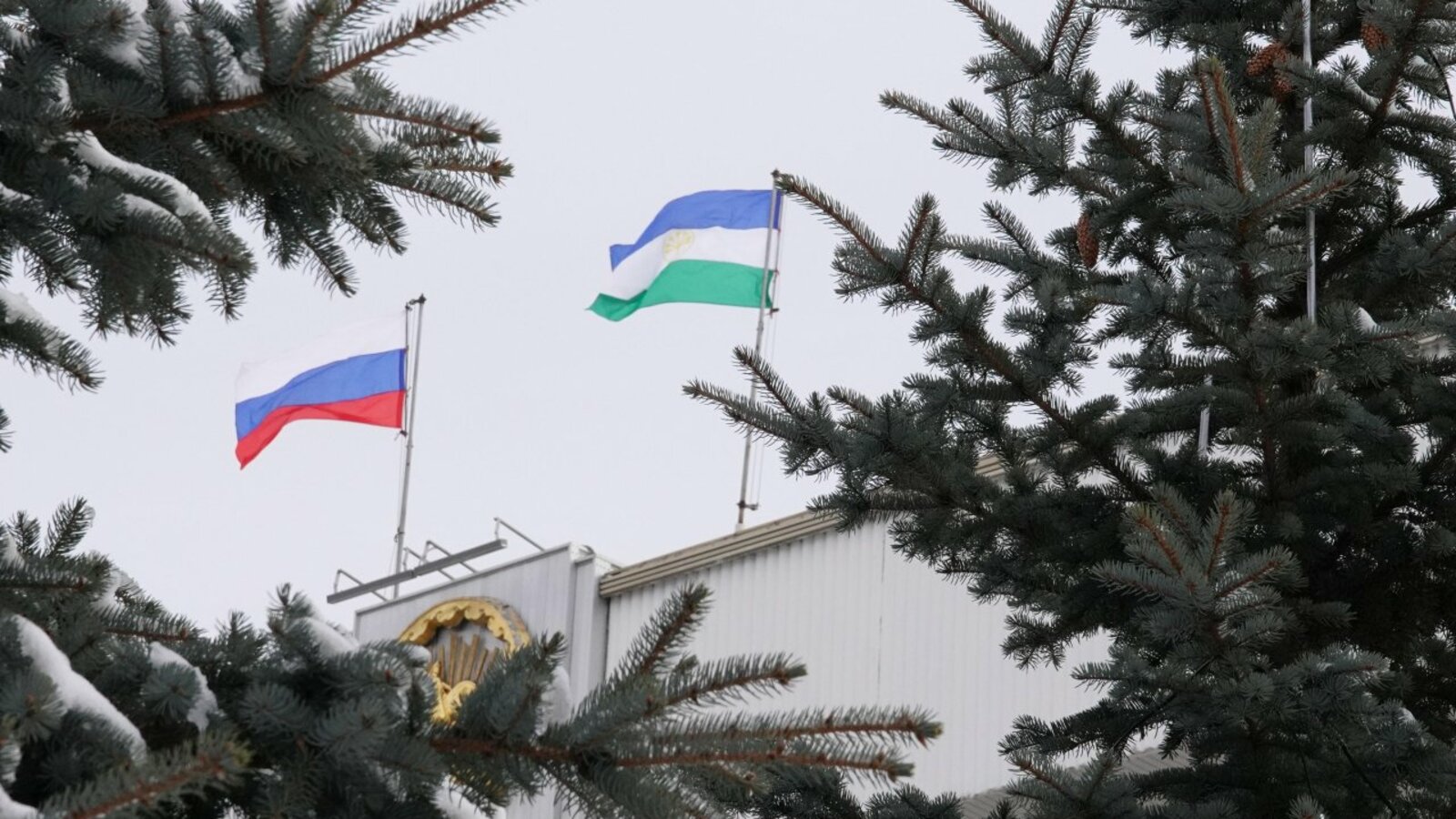 Олег Яровиков