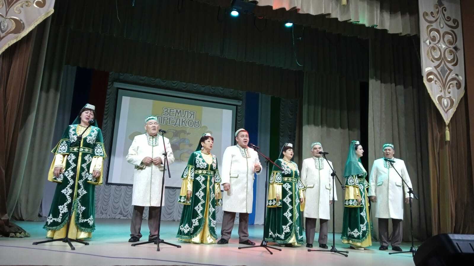 В Ермекеево проходит фестиваль «Земля предков»