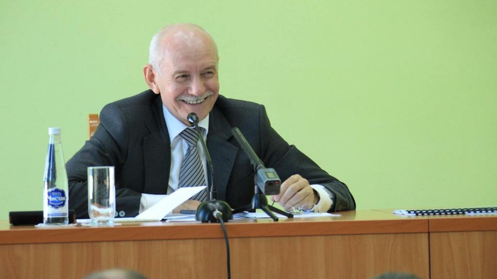 Олег Яровиков