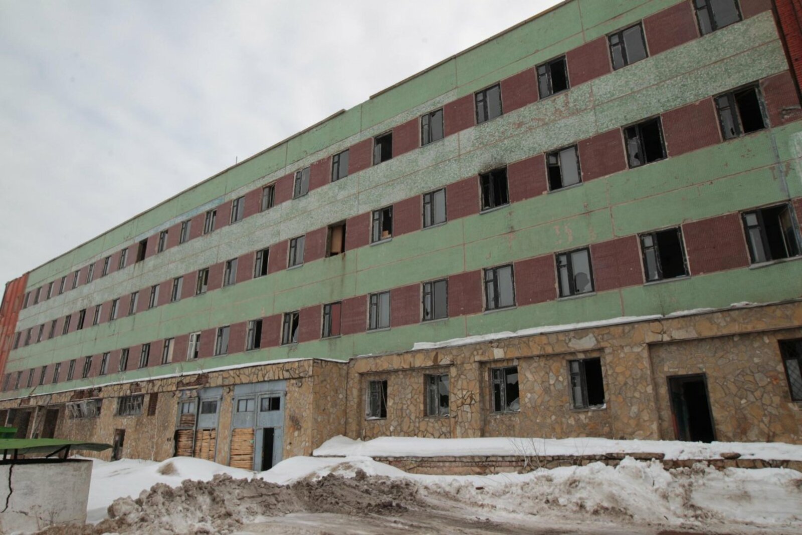 Олег Яровиков