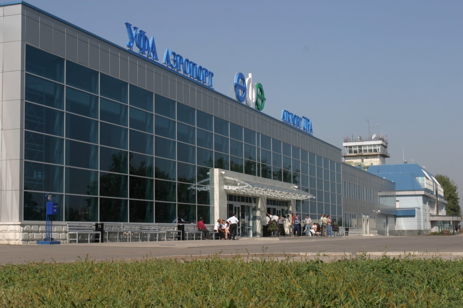 Олег Яровиков