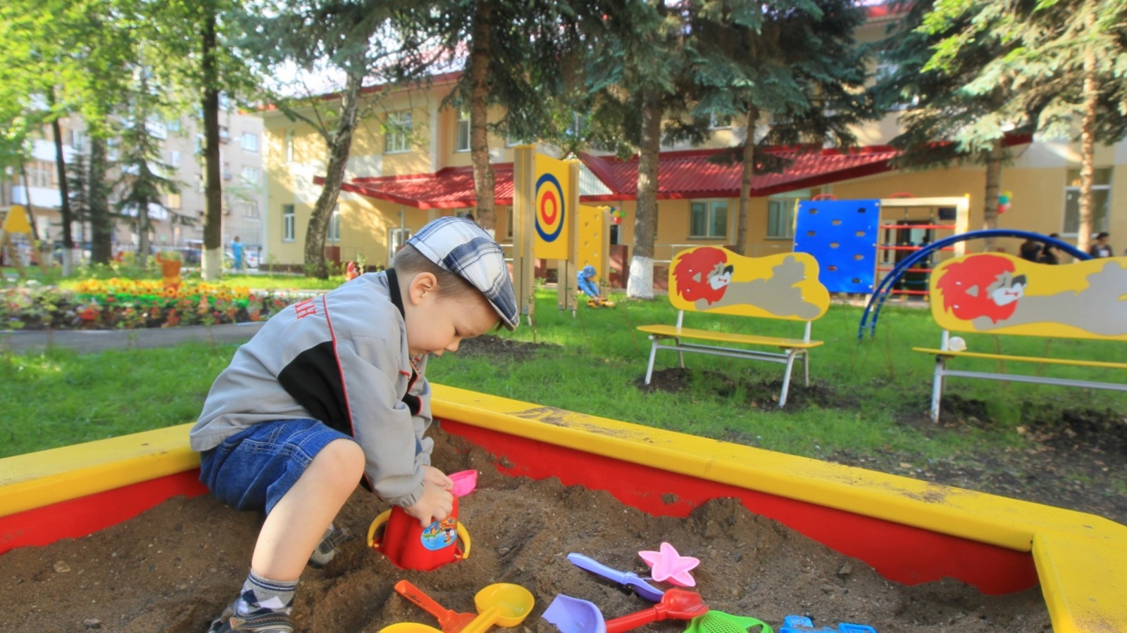 Андрей Старостин
