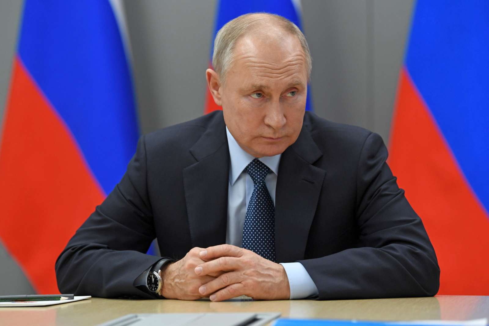Путин заявил, что россиян не так просто обмануть