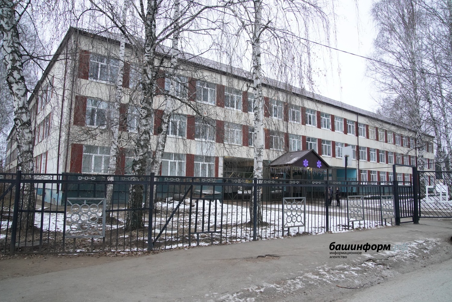 Олег Яровиков