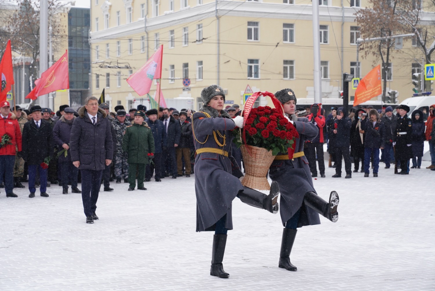 Олег Яровиков