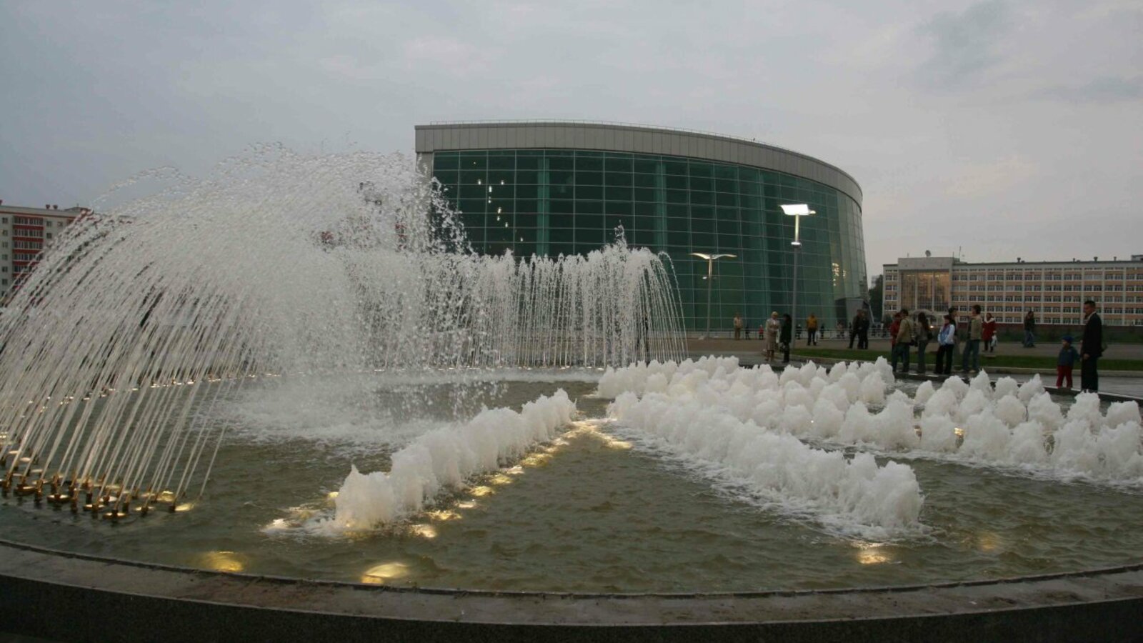 Олег Яровиков