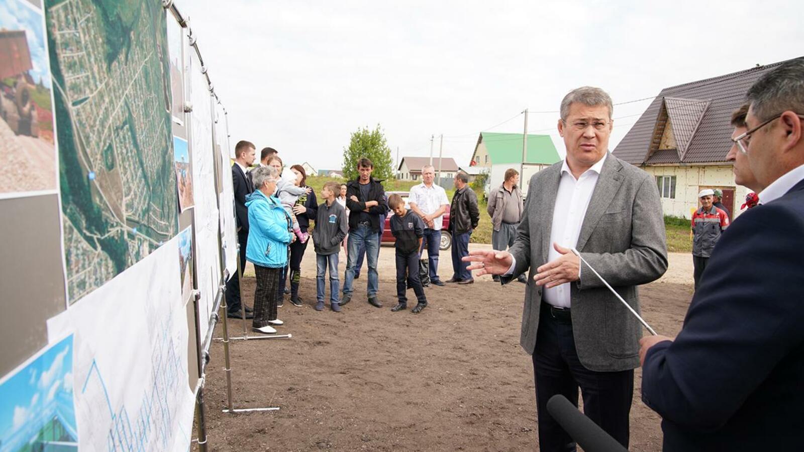 Олег Яровиков