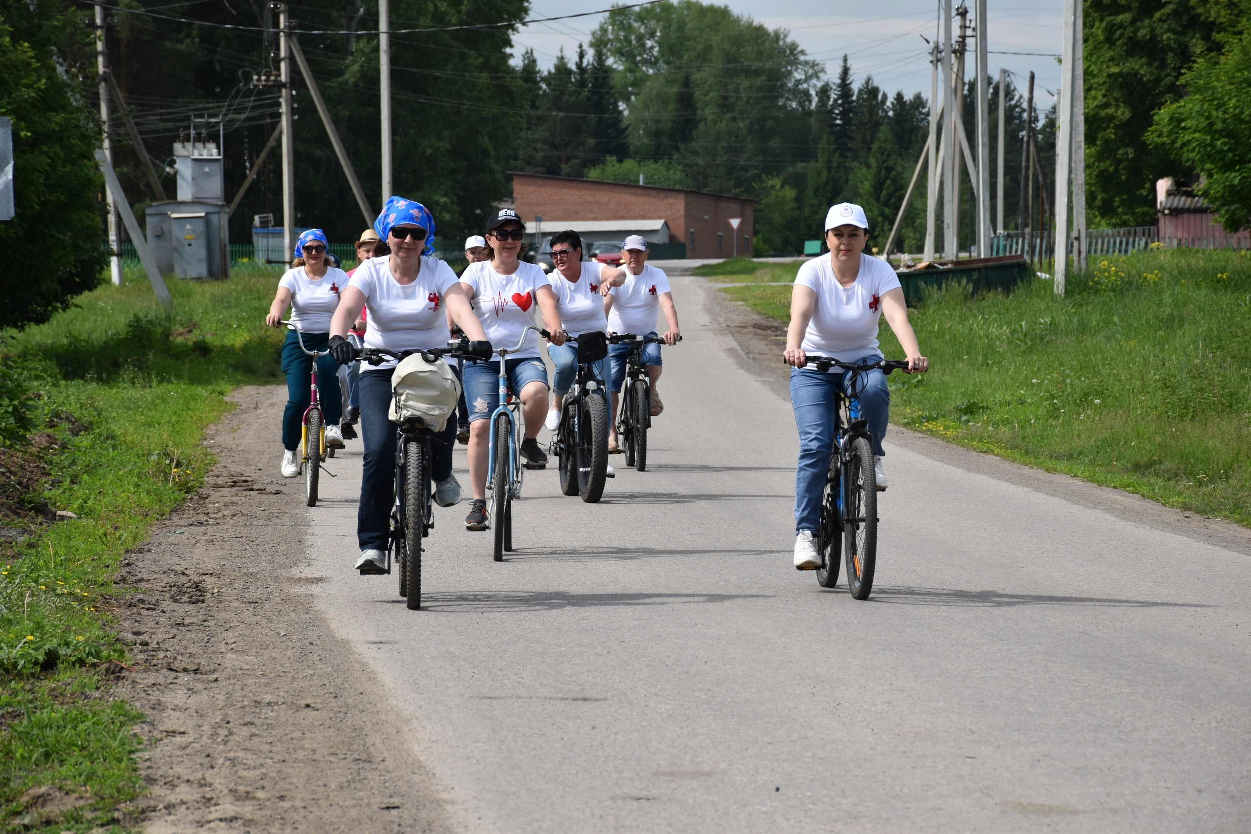 Медики Кигинской ЦРБ организовали велопробег