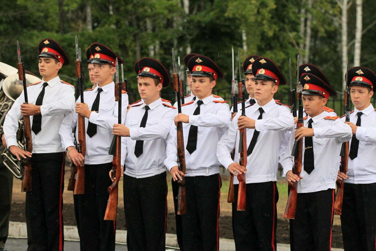 Олег Яровиков