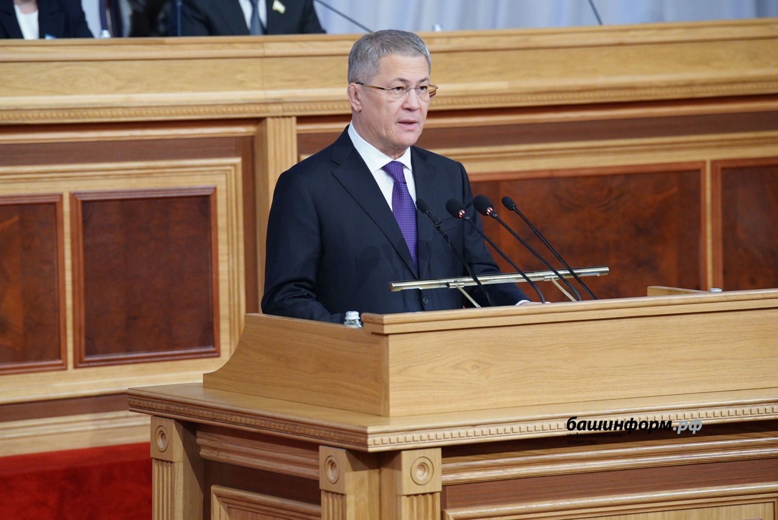 Олег Яровиков