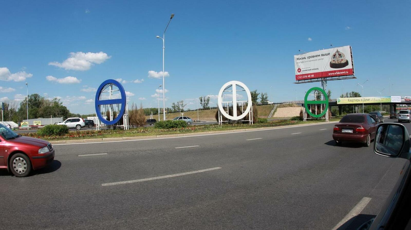 Олег Яровиков