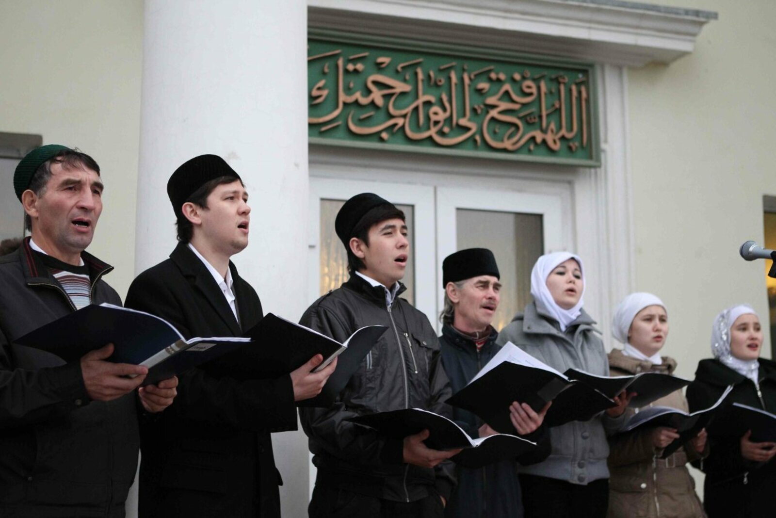 Олег Яровиков