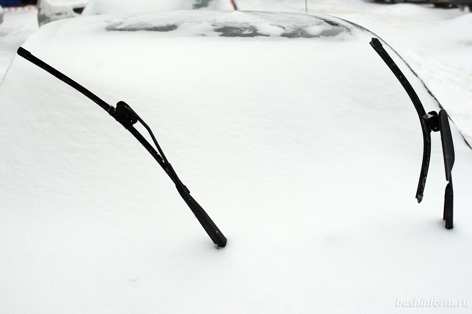 Олег Яровиков