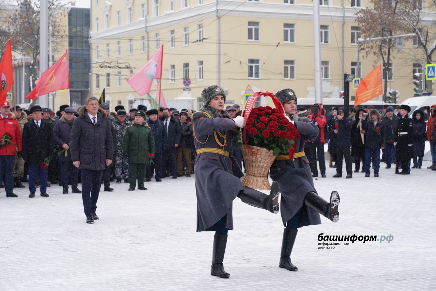 Олег Яровиков