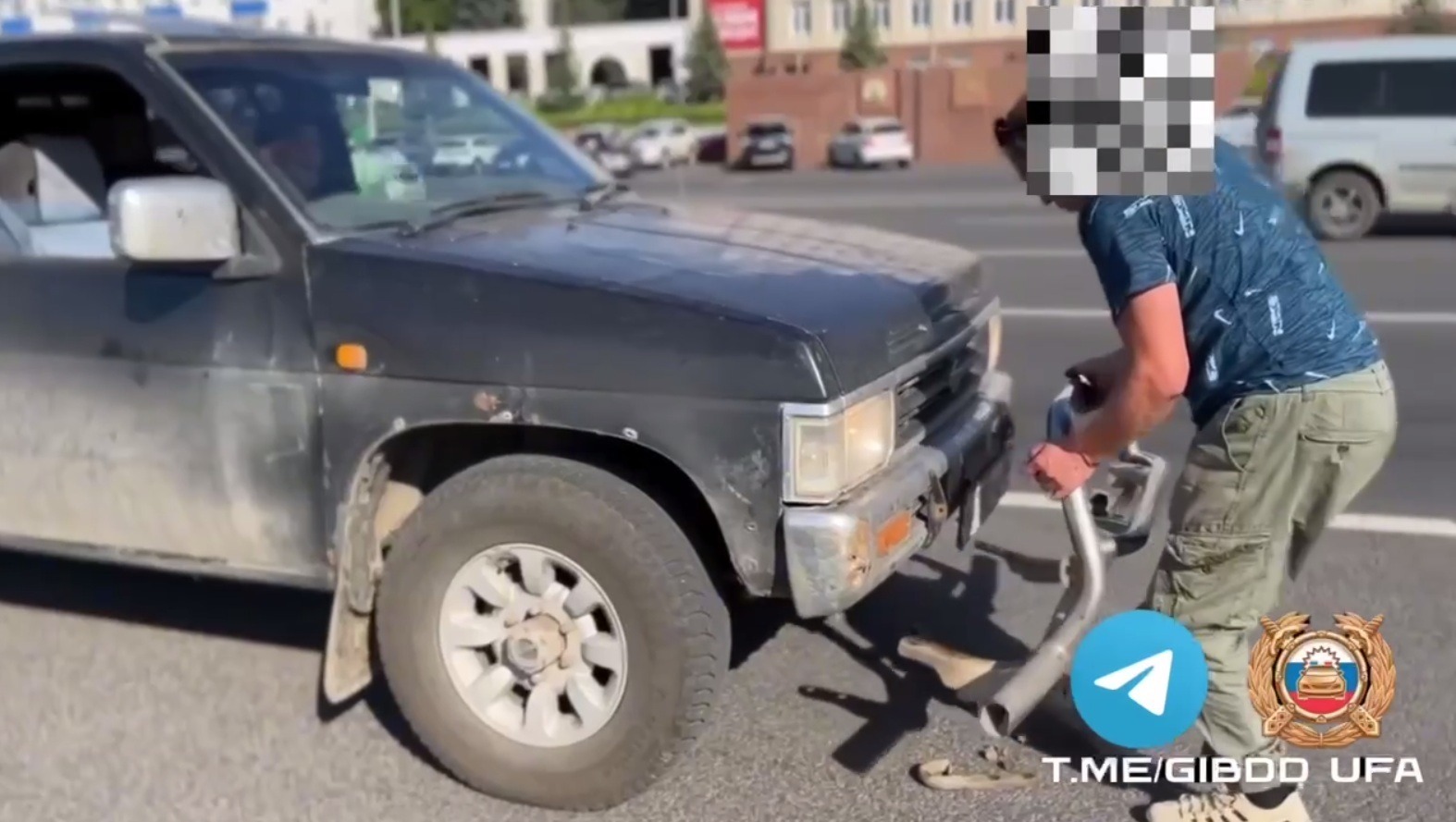 В Уфе внимание полицейских привлекла иномарка