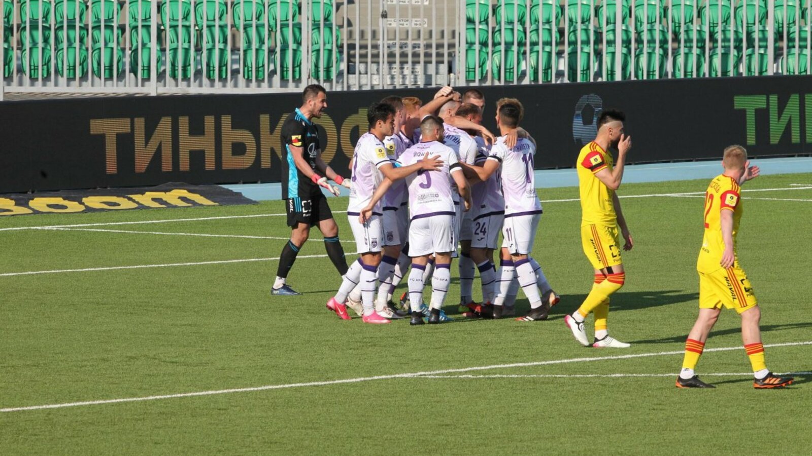 Олег Яровиков