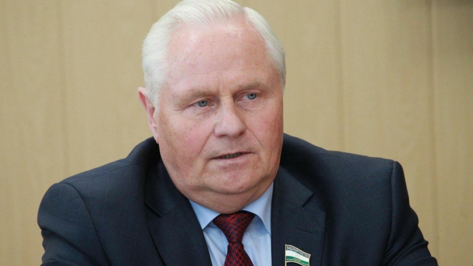 Олег Яровиков