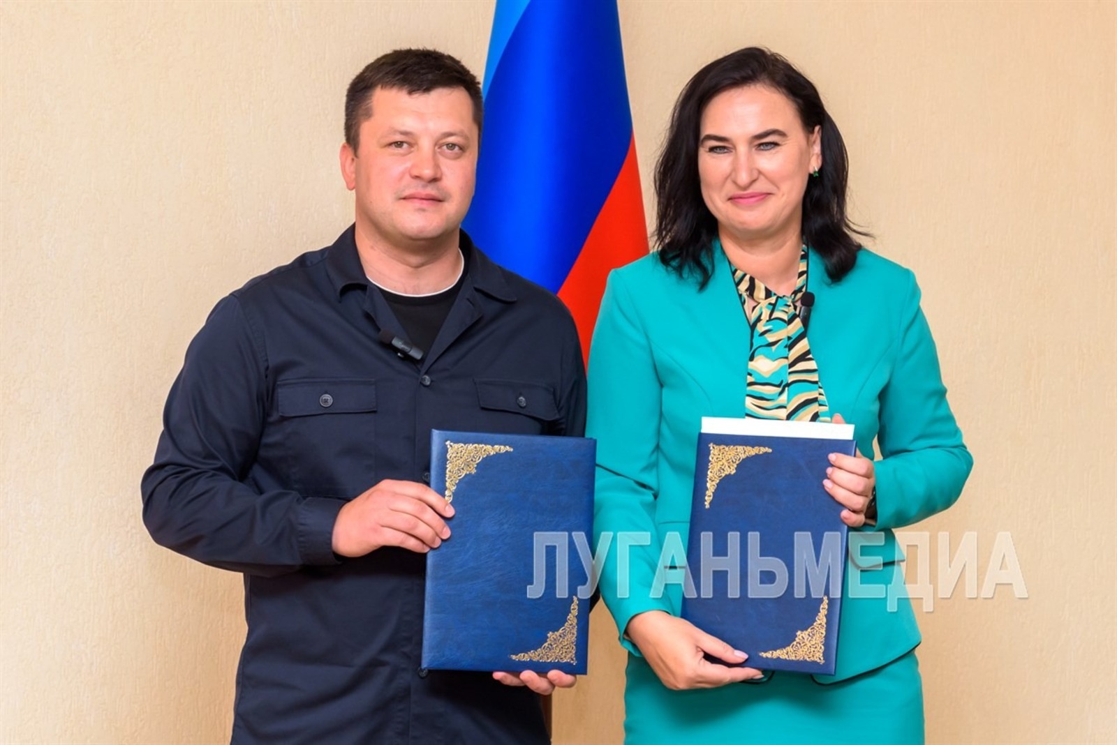 телеграм-канал правительства ЛНР и телеканал Луганьмедиа