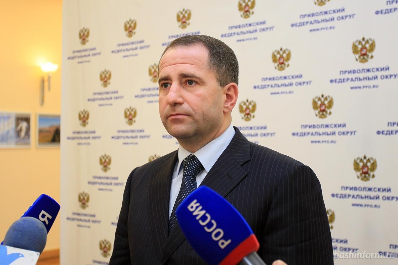 Олег Яровиков