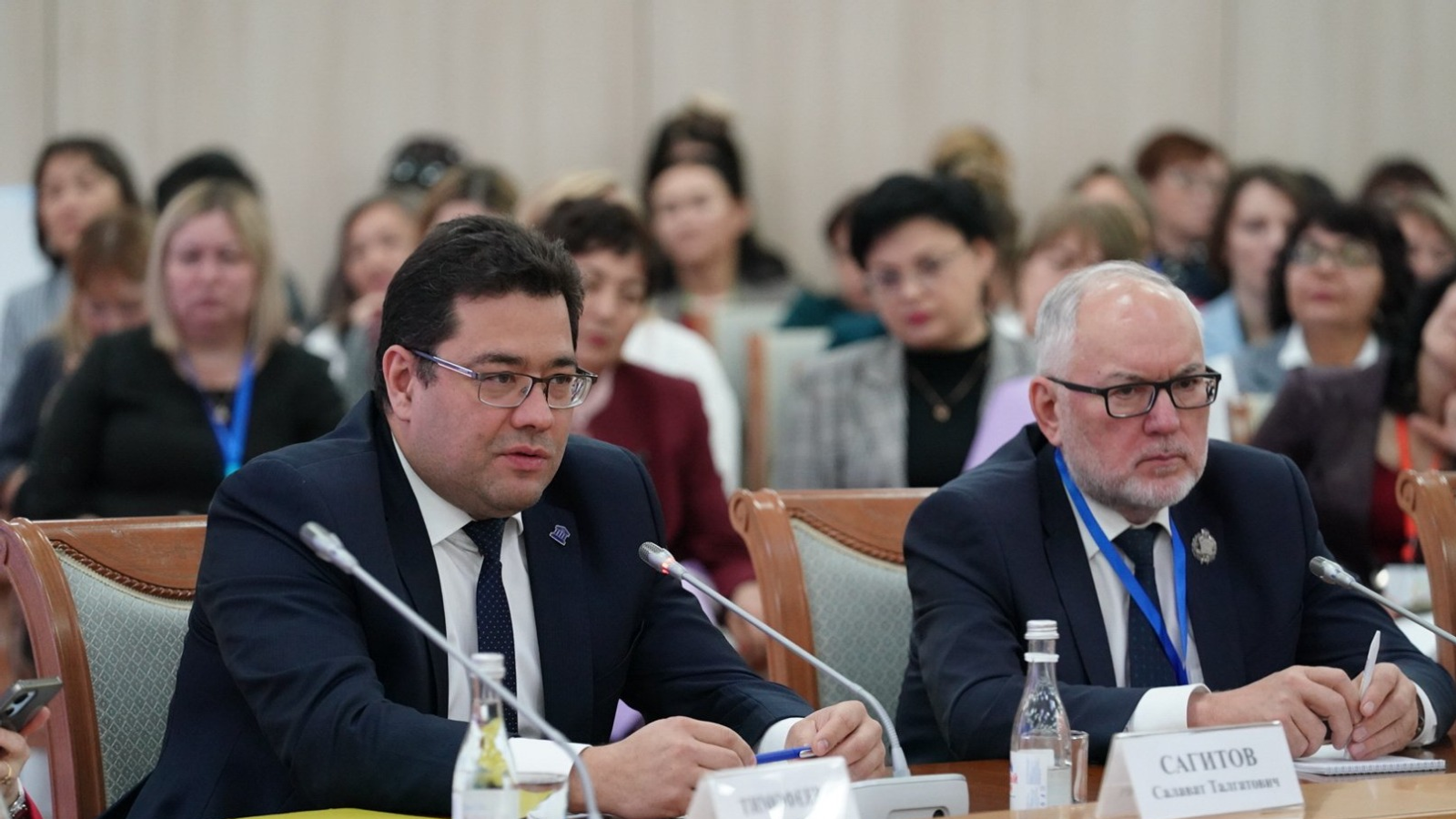 Олег Яровиков