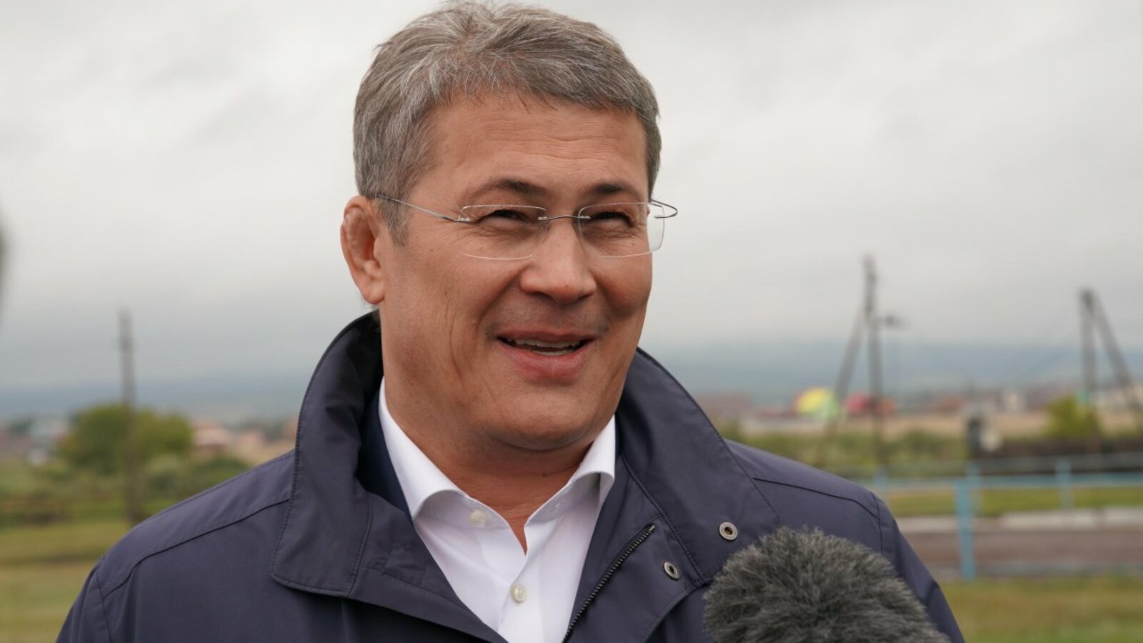 Олег Яровиков