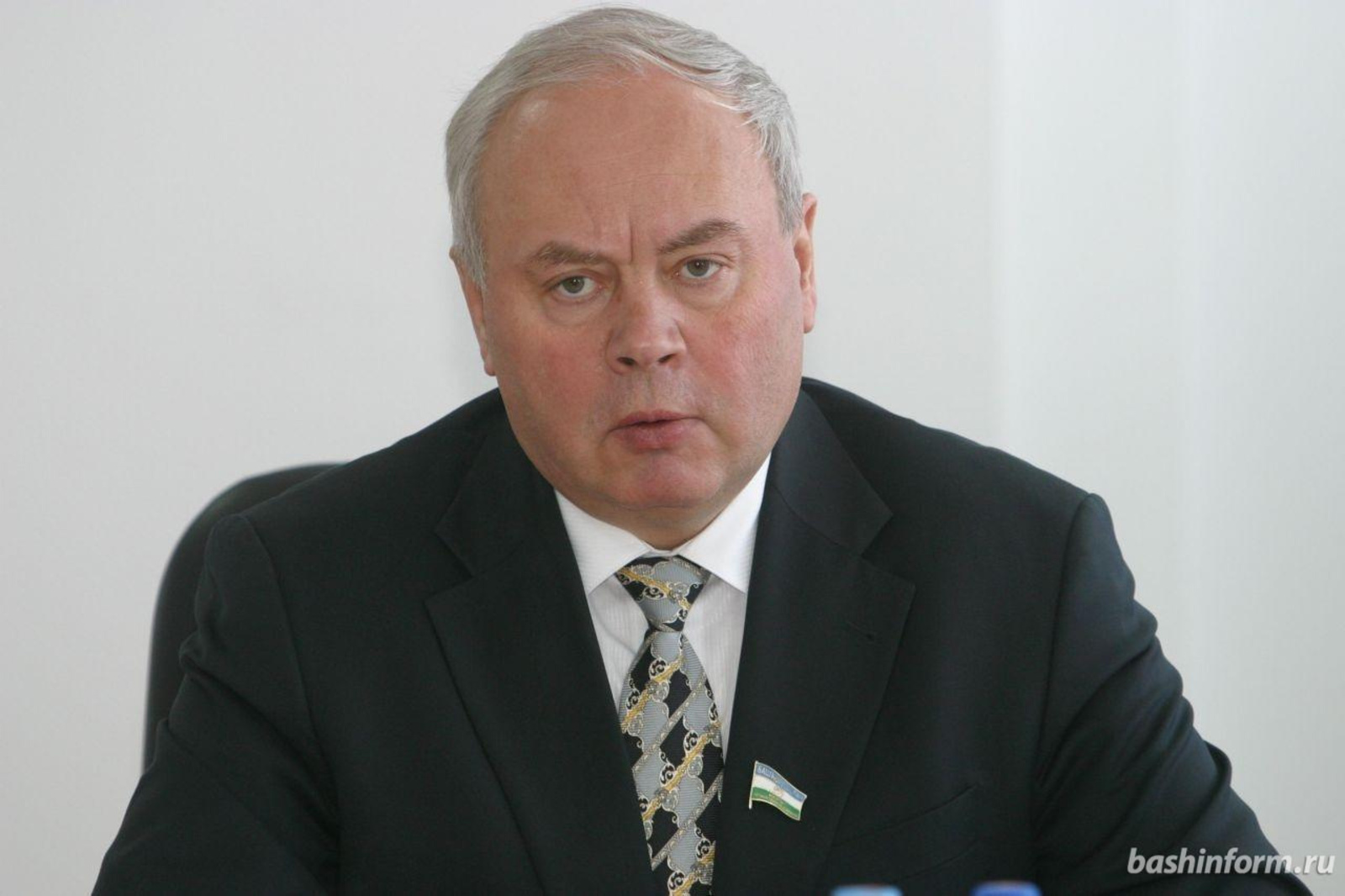 Олег Яровиков