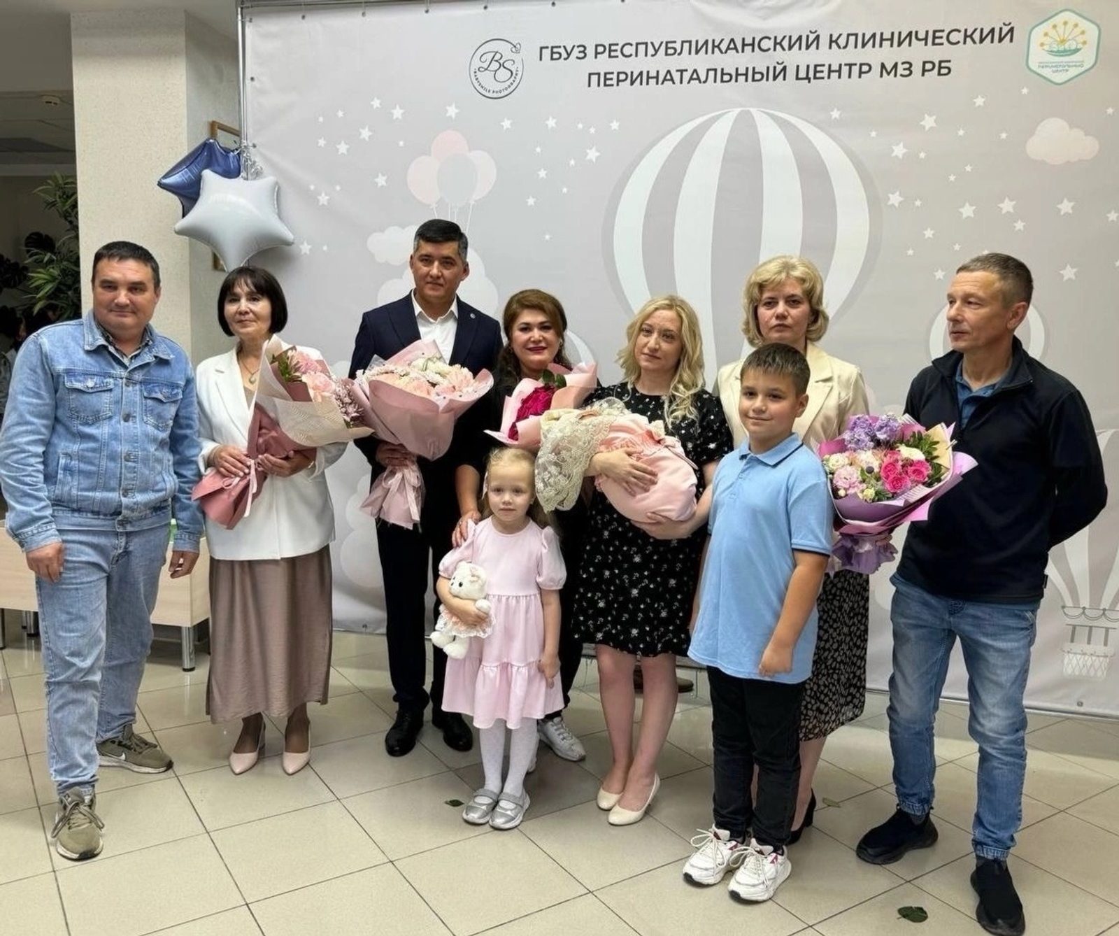 Гөлнур Ҡолһаринаның социаль селтәрҙәре