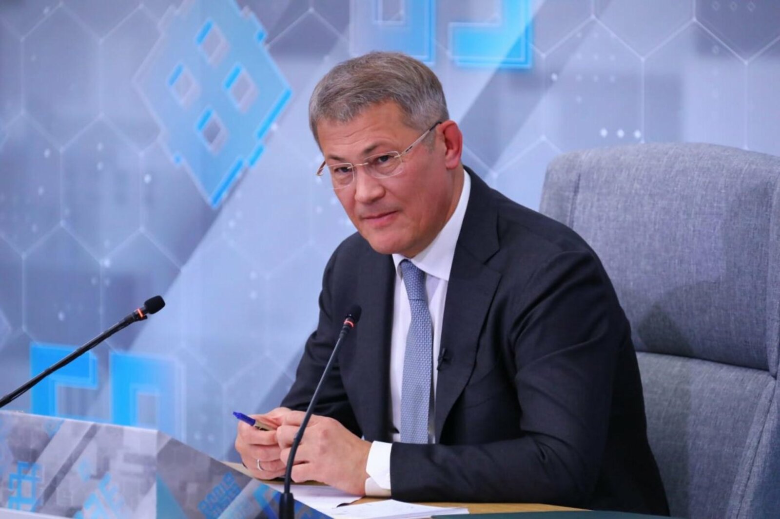 Валерий Шахов