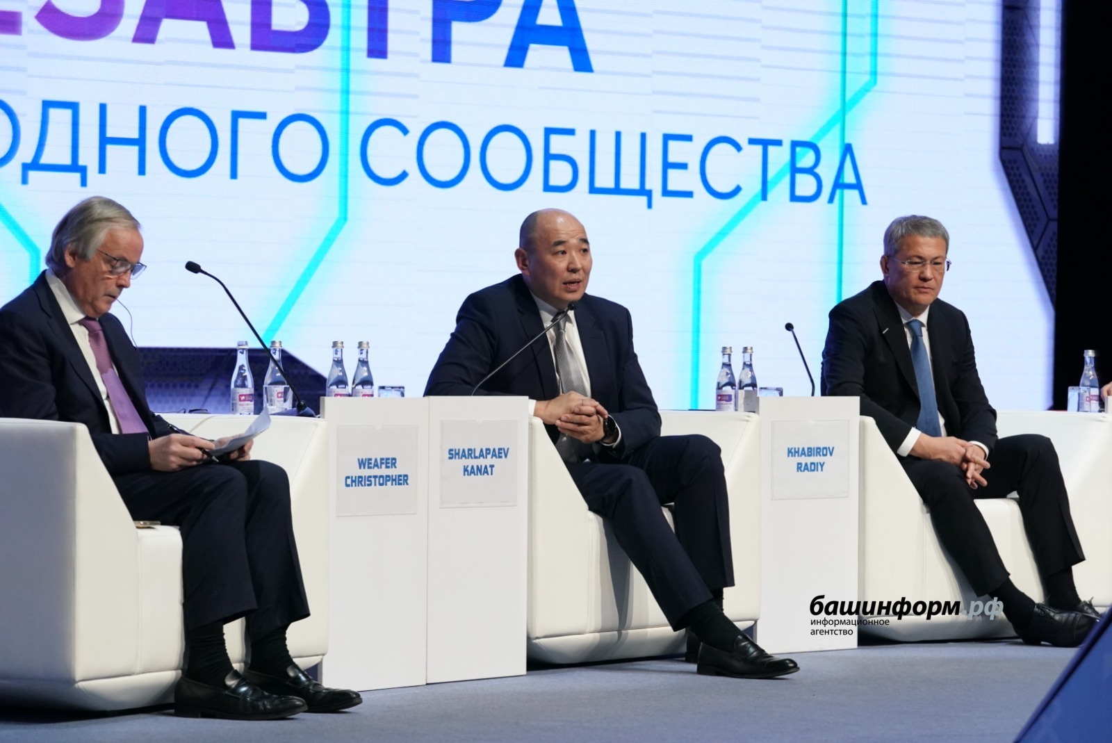 Олег Яровиков
