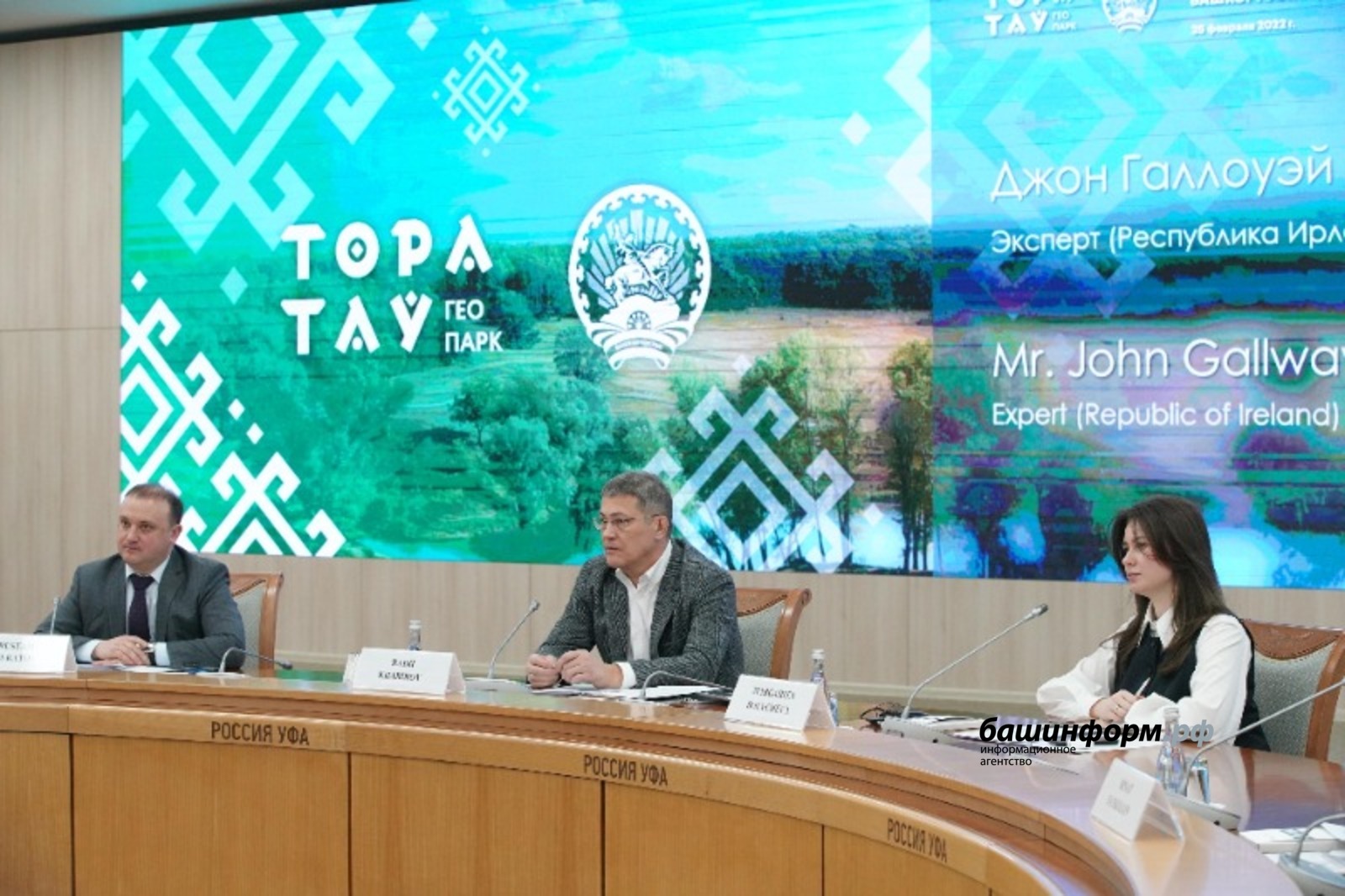 Олег Яровиков