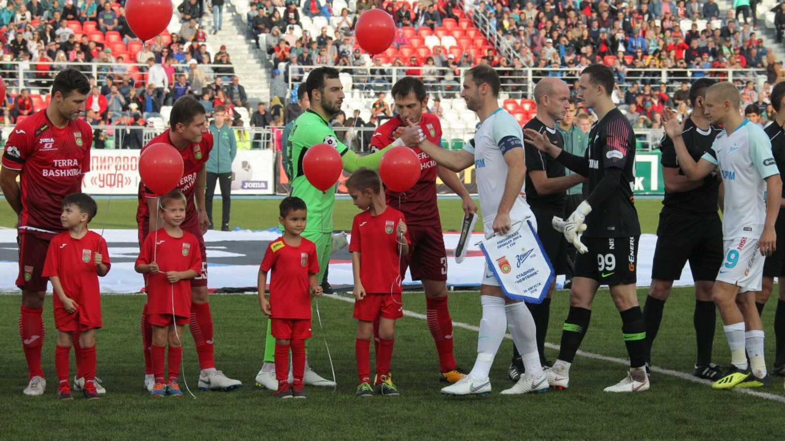 Олег Яровиков