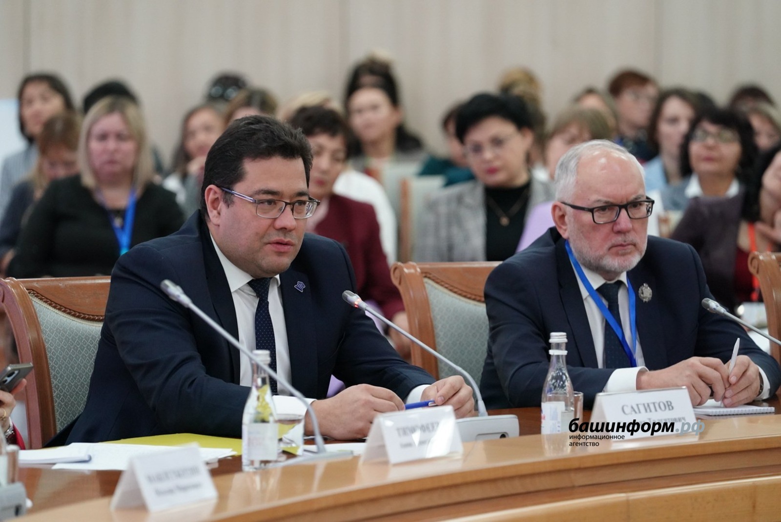 Олег Яровиков