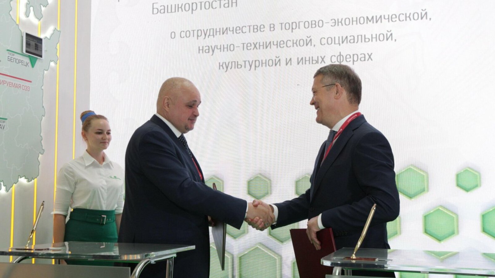 Олег Яровиков