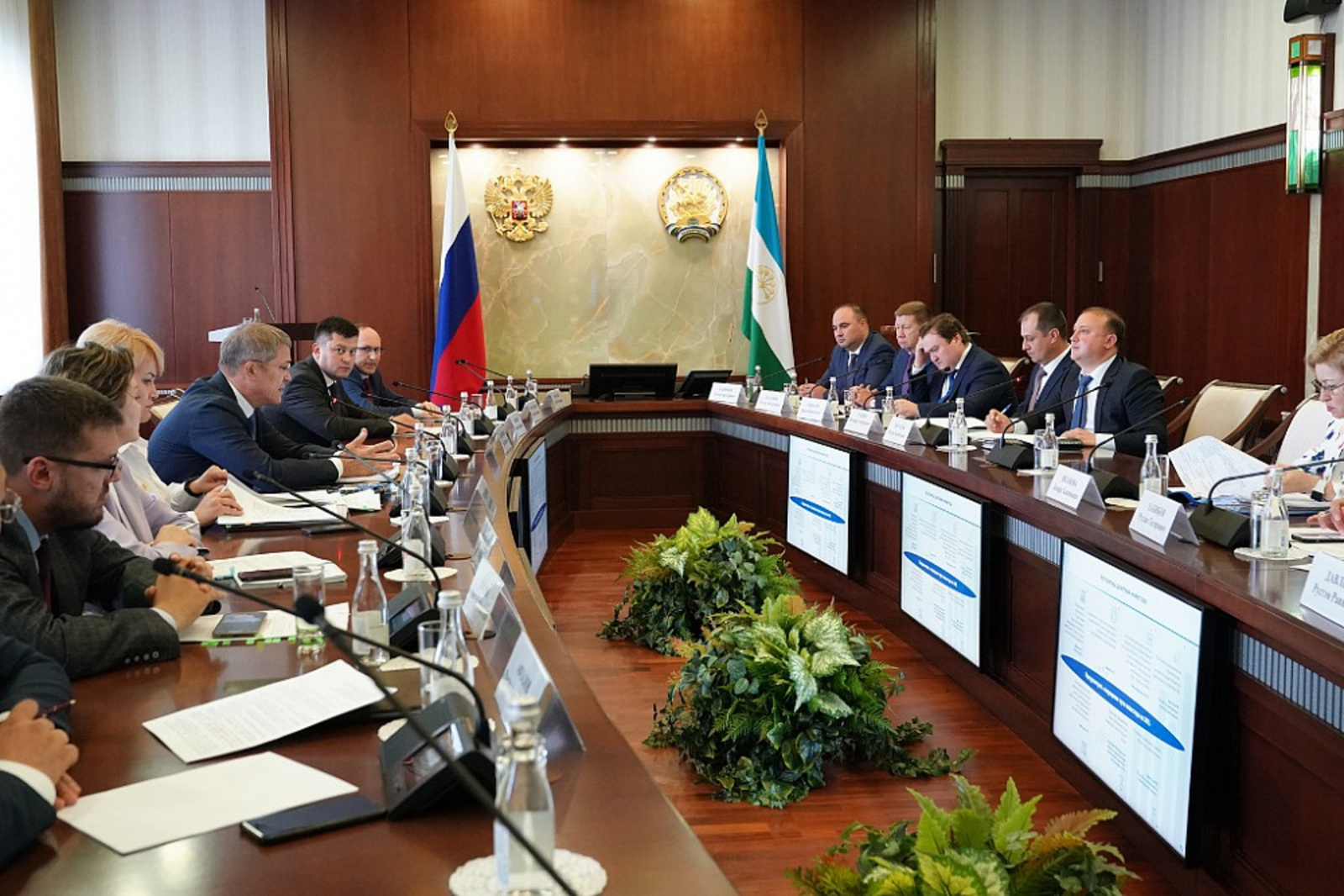 Обсуждён ход реализации проектов, одобренных Инвестиционным комитетом Башкортостана