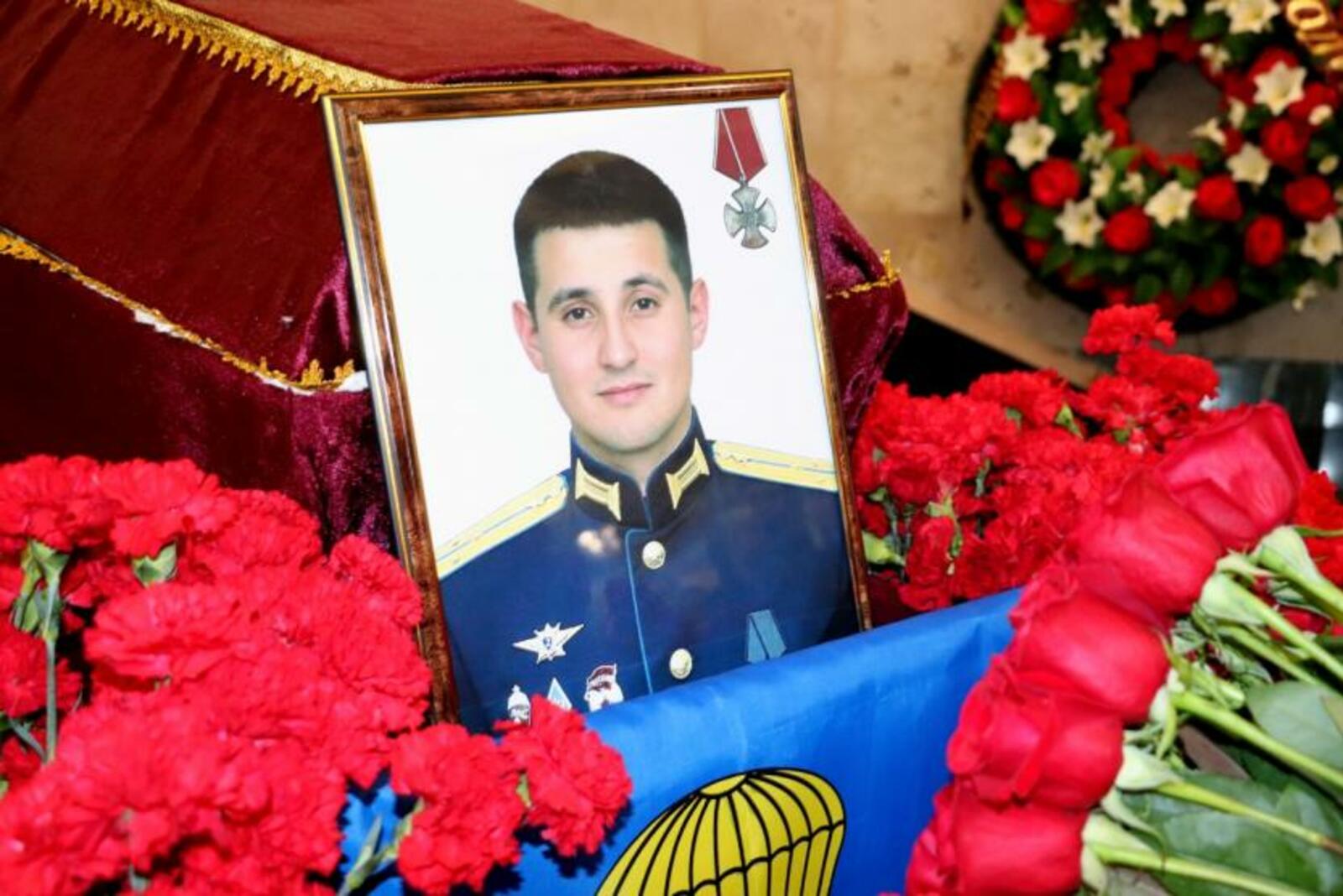 В Уфе простились с погибшим на Украине офицером Романом Шафиковым